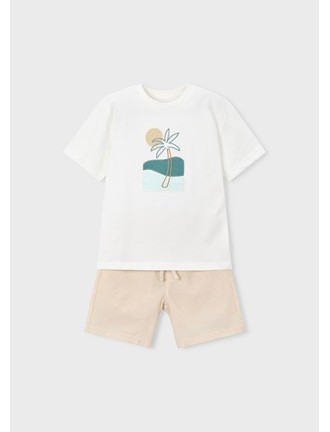 Conjunto bermuda y camiseta