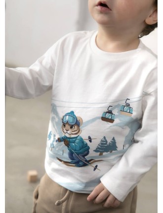Camiseta tigre esquiando...